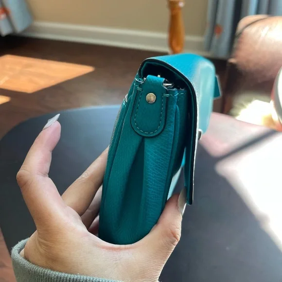 Coach LEATHER CROSSBODY /shoulder bag /NWT/purses - Picture 2 of 10